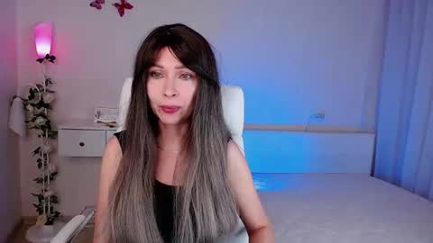 Wendi Foster online show from June 26, 2026, 6:56 pm