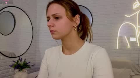 Im Wendy online show from February 9, 2026, 9:19 pm