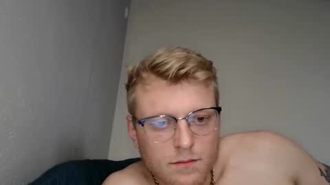 Snapshot of wesdenver chatting on February 15, 2026, 11:45 pm wesdenver online show from February 15, 2026, 11:45 pm