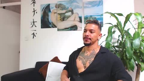 Wesley Rogger online show from February 15, 2025, 7:06 pm