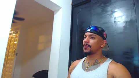 Wesley Rogger online show from October 19, 2025, 10:32 pm