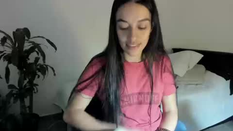 tatty online show from September 12, 2025, 11:59 pm