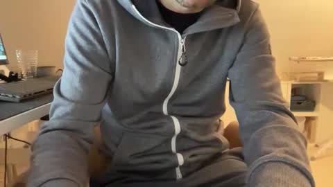 Snapshot of wet_adidasboy chatting on September 22, 2025, 5:31 am wet_adidasboy online show from September 22, 2025, 5:31 am