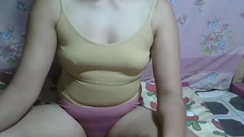 wet_horny_pinay4u online show from February 13, 2026, 3:13 am