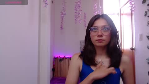 Snapshot of wet_valery chatting on March 9, 2025, 10:19 pm Valery online show from March 9, 2025, 10:19 pm