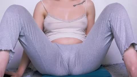 Beatrice Moan from LovenseWet from Tip MenuOpen for Private online show from April 12, 2026, 4:06 am