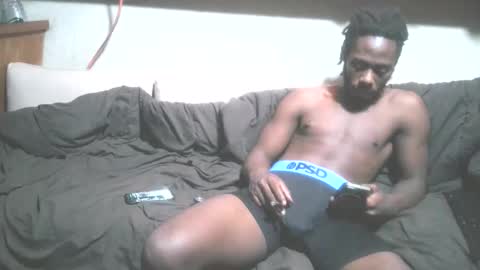 wetdreamz101 online show from November 29, 2025, 4:48 am