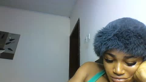 wetdrippusy online show from January 18, 2026, 8:56 pm