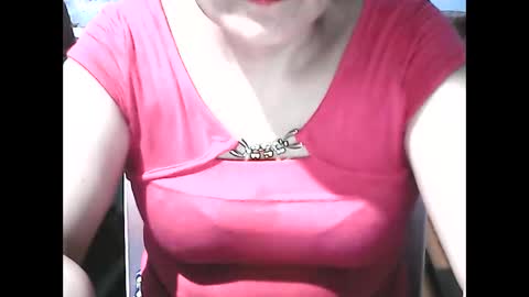 Snapshot of wethornypussy4u chatting on September 19, 2025, 2:57 am wethornypussy4u online show from September 19, 2025, 2:57 am