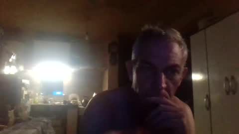 wg_colbert_noir online show from March 17, 2026, 11:35 am