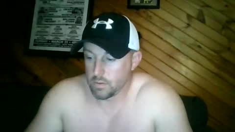 wh879 online show from April 17, 2026, 6:55 pm