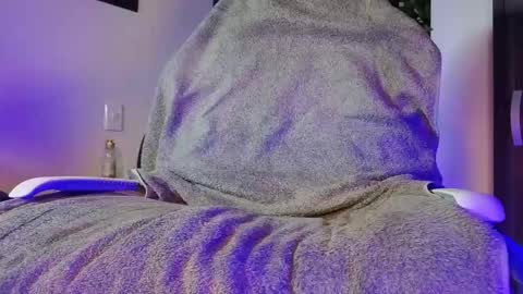 Snapshot of wheleer_green chatting on March 25, 2026, 2:06 am Will online show from March 25, 2026, 2:06 am