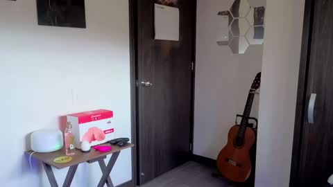 Snapshot of wheleer_green chatting on April 8, 2026, 3:12 pm Will online show from April 8, 2026, 3:12 pm