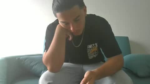 Snapshot of whiiteprince chatting on December 17, 2024, 8:34 am whiiteprince online show from December 17, 2024, 8:34 am