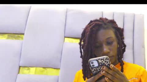 Whinebby online show from December 16, 2025, 4:01 pm