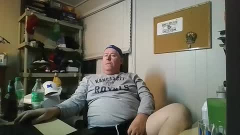 Snapshot of whiskyguy47 chatting on November 9, 2025, 3:38 am whiskyguy47 online show from November 9, 2025, 3:38 am