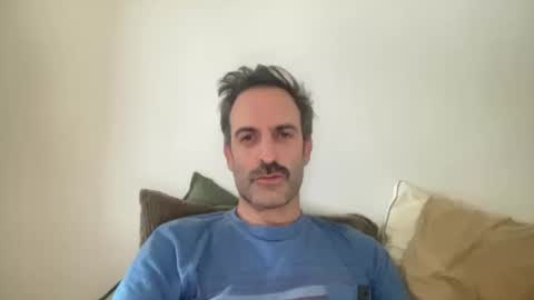 Snapshot of whiskylovexxx chatting on October 13, 2025, 2:28 pm WhiskyLove online show from October 13, 2025, 2:28 pm