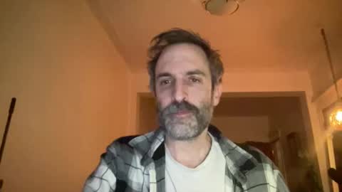 WhiskyLove online show from May 13, 2026, 12:41 am