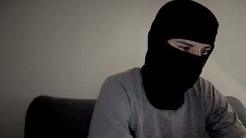 whispero_o online show from January 19, 2026, 4:16 am