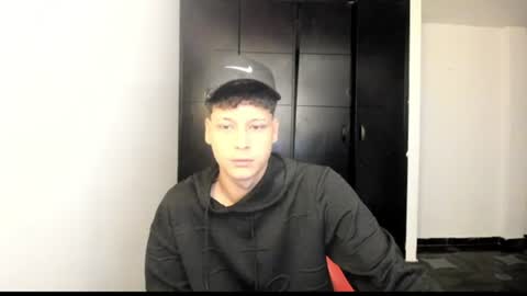 Snapshot of white_master444 chatting on July 1, 2026, 5:31 am white online show from July 1, 2026, 5:31 am