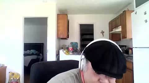 Tony Floyd online show from December 19, 2025, 4:03 pm