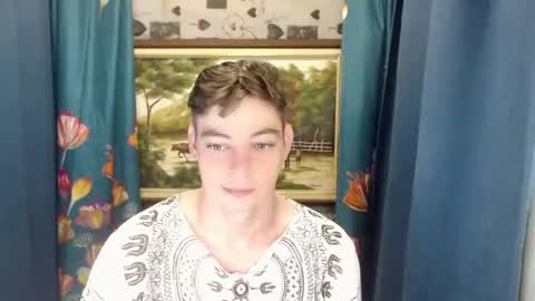 Snapshot of whiteboyinasia chatting on January 7, 2025, 3:24 am Christian online show from January 7, 2025, 3:24 am