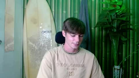 Snapshot of whiteboyinasia chatting on September 28, 2025, 8:42 am Christian online show from September 28, 2025, 8:42 am