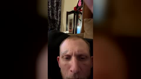 Snapshot of whiteboyosama chatting on February 11, 2026, 6:29 am whiteboyosama online show from February 11, 2026, 6:29 am