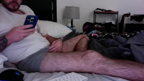 whitebubblebutt44 online show from November 3, 2025, 4:19 pm