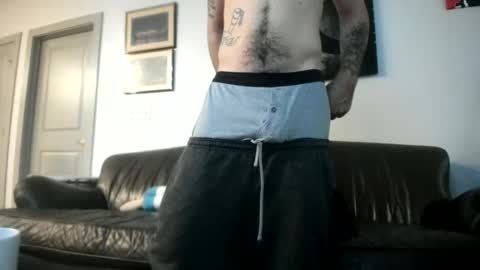 just  str8 stud nut  1000 online show from February 3, 2026, 1:38 pm