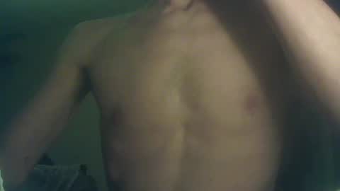 Snapshot of whiteduke81 chatting on July 18, 2026, 7:50 pm Whiteduke online show from July 18, 2026, 7:50 pm