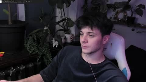 Snapshot of whiteegrimm chatting on January 3, 2025, 5:31 pm Gus online show from January 3, 2025, 5:31 pm