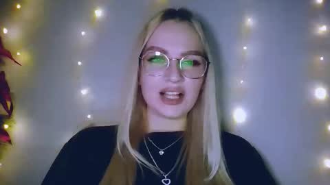 Snapshot of whitehex666 chatting on January 10, 2026, 1:02 pm whitehex666 online show from January 10, 2026, 1:02 pm