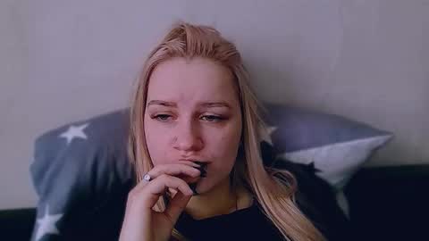 Snapshot of whitehex666 chatting on February 26, 2026, 10:14 am whitehex666 online show from February 26, 2026, 10:14 am