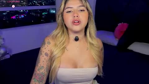 Snapshot of whites_emma chatting on February 13, 2026, 2:51 am EMMA online show from February 13, 2026, 2:51 am