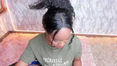 whitneyyfox online show from March 10, 2025, 3:12 am