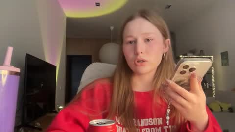 Snapshot of whoisalisa chatting on February 19, 2026, 7:15 am Alisa online show from February 19, 2026, 7:15 am