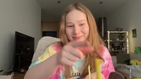 Alisa online show from June 1, 2026, 7:54 am
