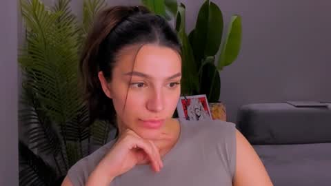 whoislulu online show from January 31, 2025, 1:56 pm