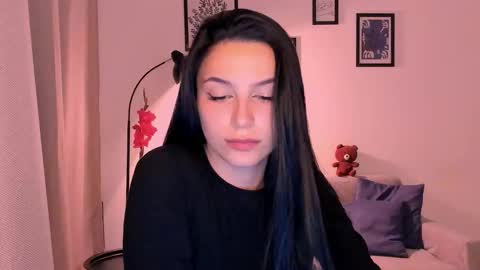 whoislulu online show from September 12, 2025, 7:03 pm