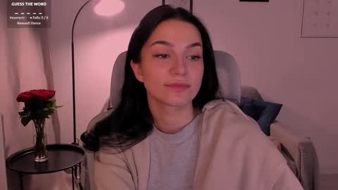 whoislulu online show from December 18, 2025, 4:46 pm