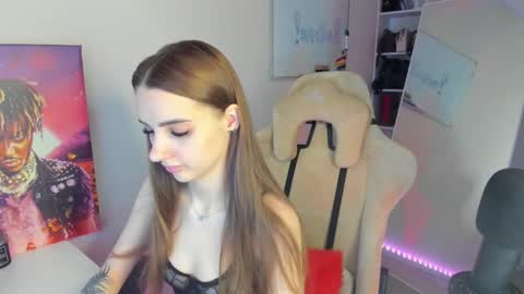 Abby  online show from December 3, 2024, 10:28 am