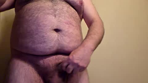 whorekneeweeny online show from May 15, 2026, 6:48 pm