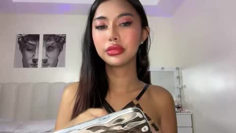 Sofia online show from June 1, 2026, 11:01 am