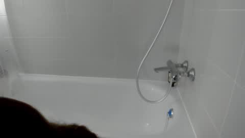 Snapshot of why_again_me chatting on January 10, 2025, 7:00 pm Veronica online show from January 10, 2025, 7:00 pm