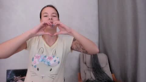 Snapshot of why_again_me chatting on February 8, 2025, 5:50 pm Veronica online show from February 8, 2025, 5:50 pm