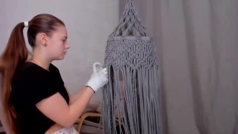 Snapshot of why_again_me chatting on March 5, 2025, 9:26 pm Veronica online show from March 5, 2025, 9:26 pm