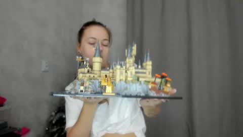 Veronica online show from January 16, 2026, 8:46 pm