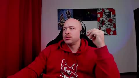 Snapshot of why_you_so_serious chatting on February 10, 2026, 6:45 pm VI online show from February 10, 2026, 6:45 pm