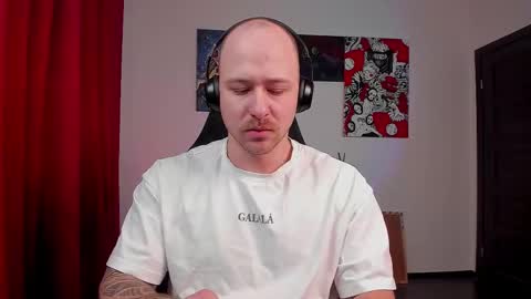 Snapshot of why_you_so_serious chatting on February 20, 2026, 4:07 pm VI online show from February 20, 2026, 4:07 pm